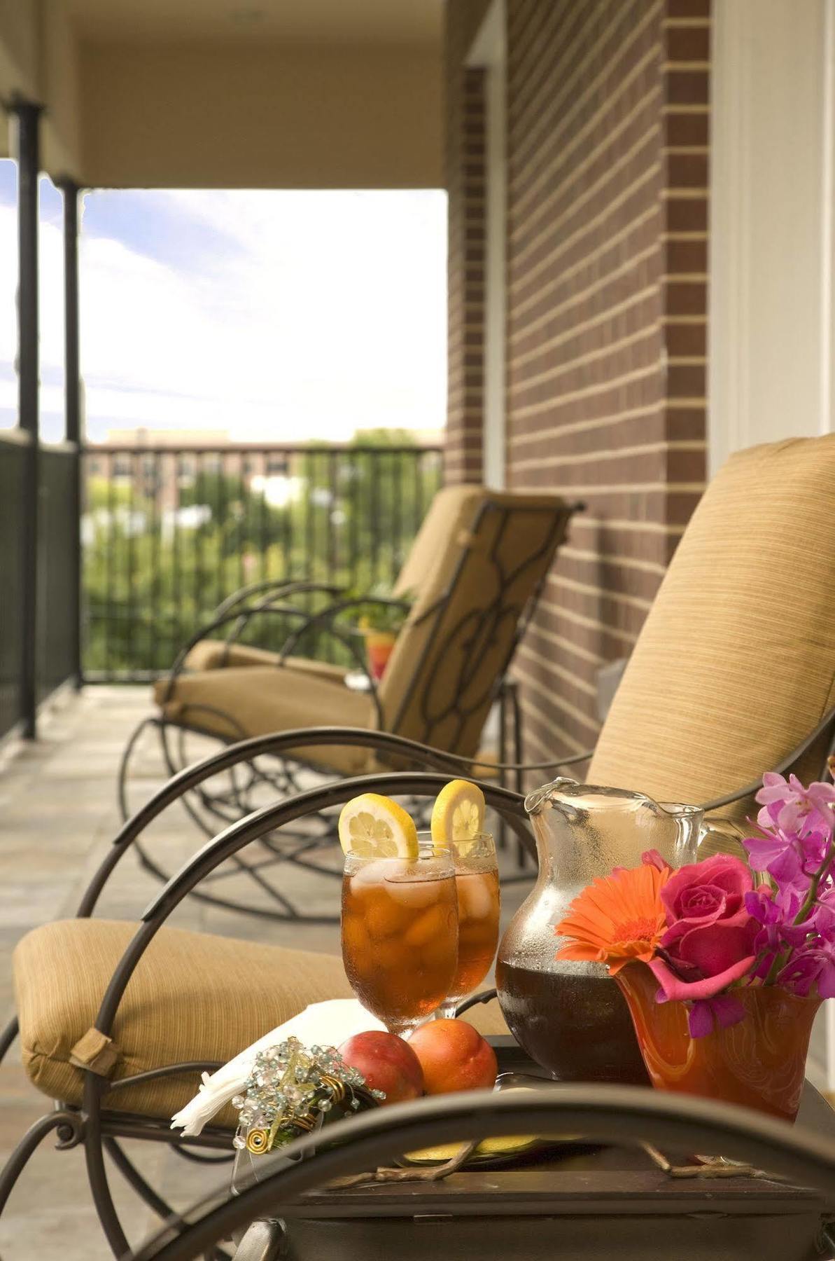 La Maison In Midtown An Urban B&B Хьюстон Экстерьер фото